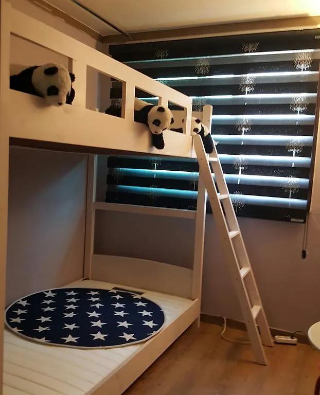 Feliz Guesthouse, Seoul Station South Korea