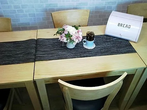Feliz Guesthouse, Seoul Station 0*,  South Korea