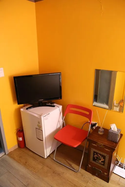 Feliz Guesthouse, Seoul Station Hostel
