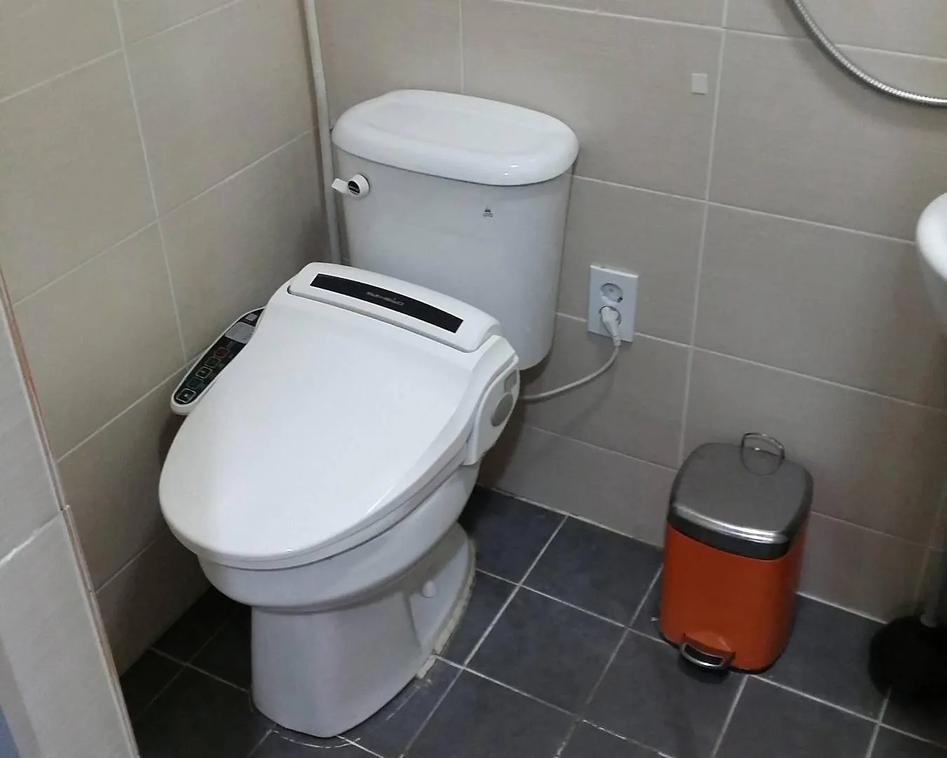 Hostel Feliz Guesthouse, Seoul Station